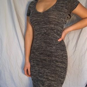 ✨2/$25 Aritzia Bodycon Dress